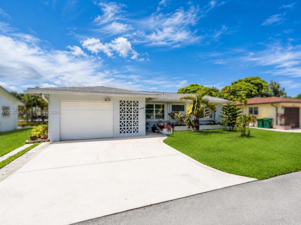 4923 NW 55th Ct, Tamarac, Floride 33319, États-Unis