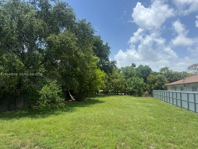 10326 NW 6 AVE, Miami, فلوريدا 33150, الولايات المتحدة