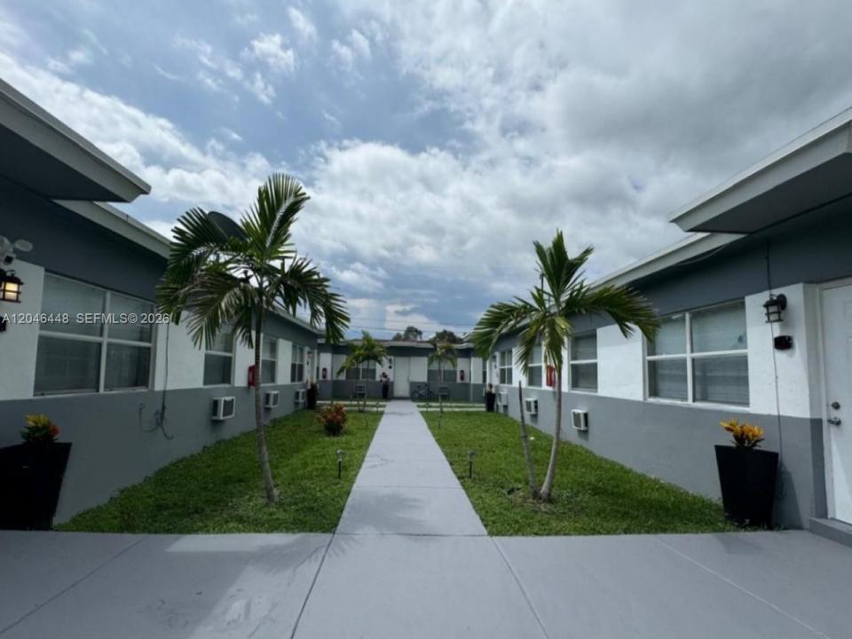 2300 Douglas St 1, Hollywood, Floride 33020, États-Unis