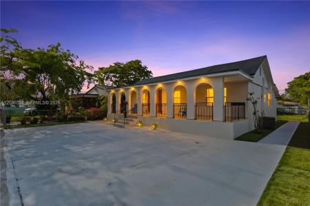 171 W 13th St, Hialeah, Florida 33010, USA