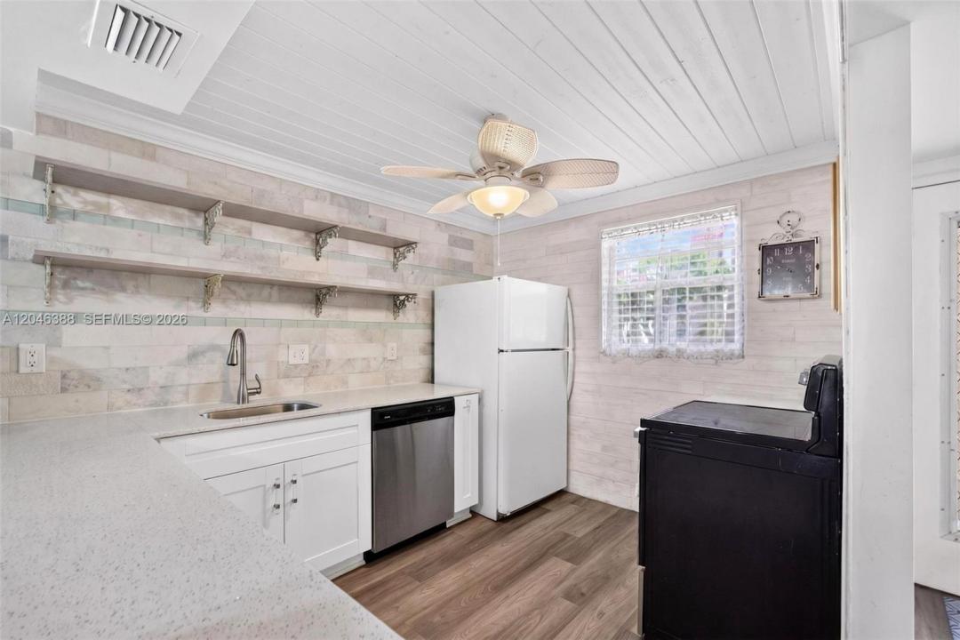 3241 Holiday Springs Blvd 108, Margate, Floride 33063, États-Unis