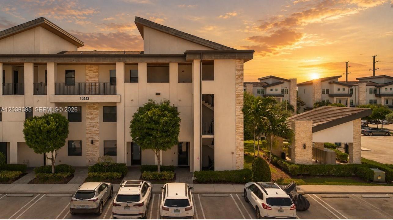 10443 NW 82nd St 8, Doral, Floride 33178, États-Unis