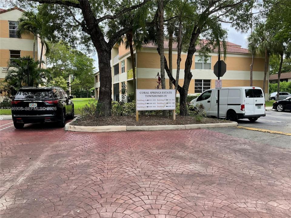 8282 NW 24th St 8282, Coral Springs, Florida 33065, Stati Uniti