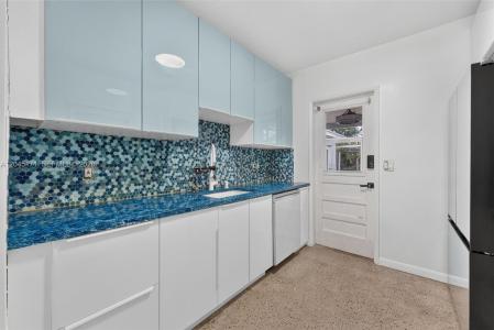 1805 N Dixie Hwy, Fort Lauderdale, Florida 33305, USA
