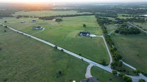 10602 Indian Trail, Sanger, Texas 76266, USA