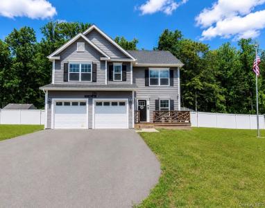 211 Ridgeline Drive, Poughkeepsie, Nueva York 12603, Estados Unidos