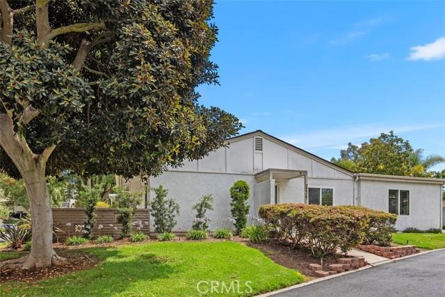 San Amadeo, Laguna Woods, California 92637, Stati Uniti
