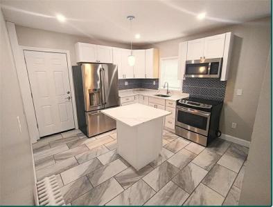 42 Victory Street, Cranston, Rhode Island 02910, USA