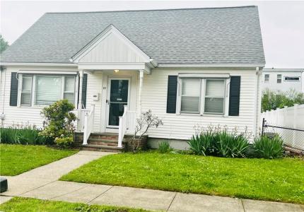 89 Rome Avenue, Providence, Rhode Island 02908, USA