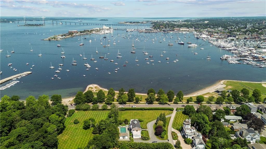 1 Harbor View Drive, Newport, رود ايلاند 02840, الولايات المتحدة