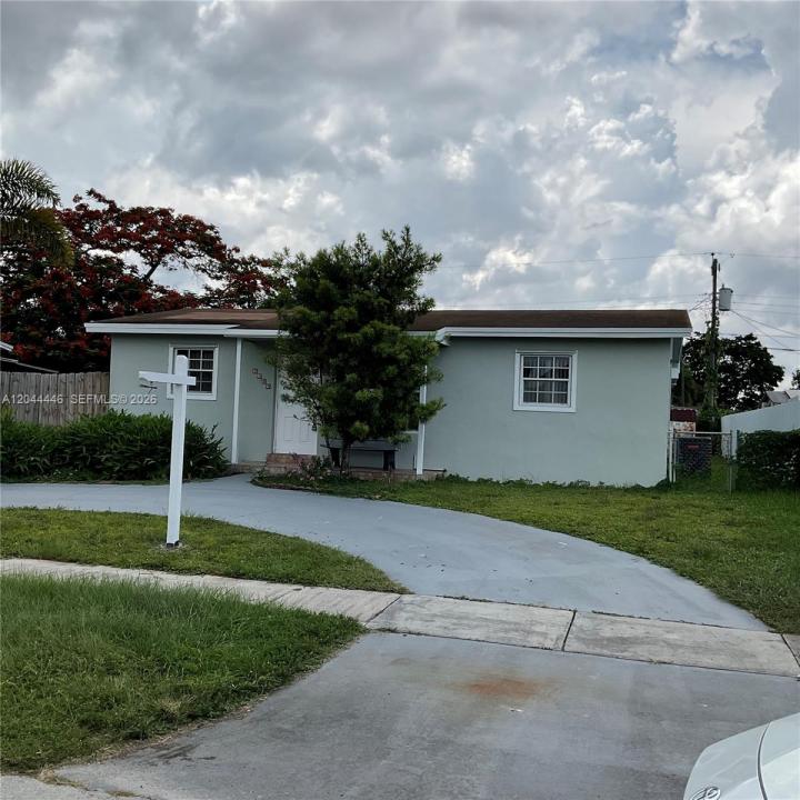 7395 Garfield St, Hollywood, Florida 33024, Estados Unidos
