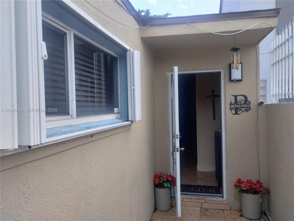 7005 W 15th Ave, Hialeah, Florida 33014, HOA KỲ