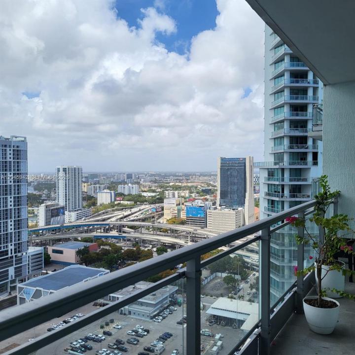 92 SW 3rd St 3207, Miami, Florida 33130, USA