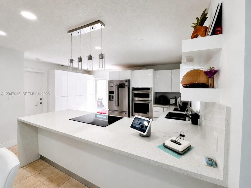 17324 NW 63rd Ave, Hialeah, Florida 33015, Stati Uniti