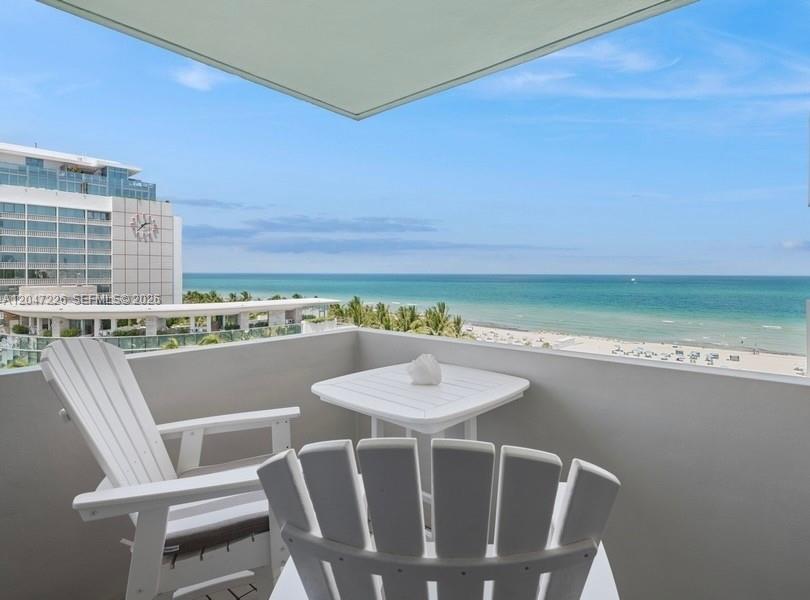 2899 Collins Ave 1025, Miami Beach, Floride 33140, États-Unis