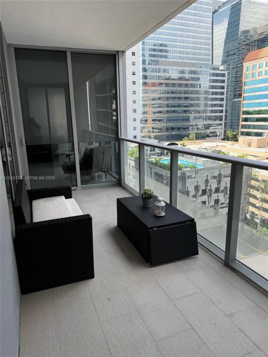 1300 Brickell Bay Dr 901, Miami, Florida 33131, USA