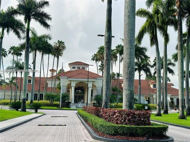 9725 NW 52nd St 210, Doral, Floride 33178, États-Unis