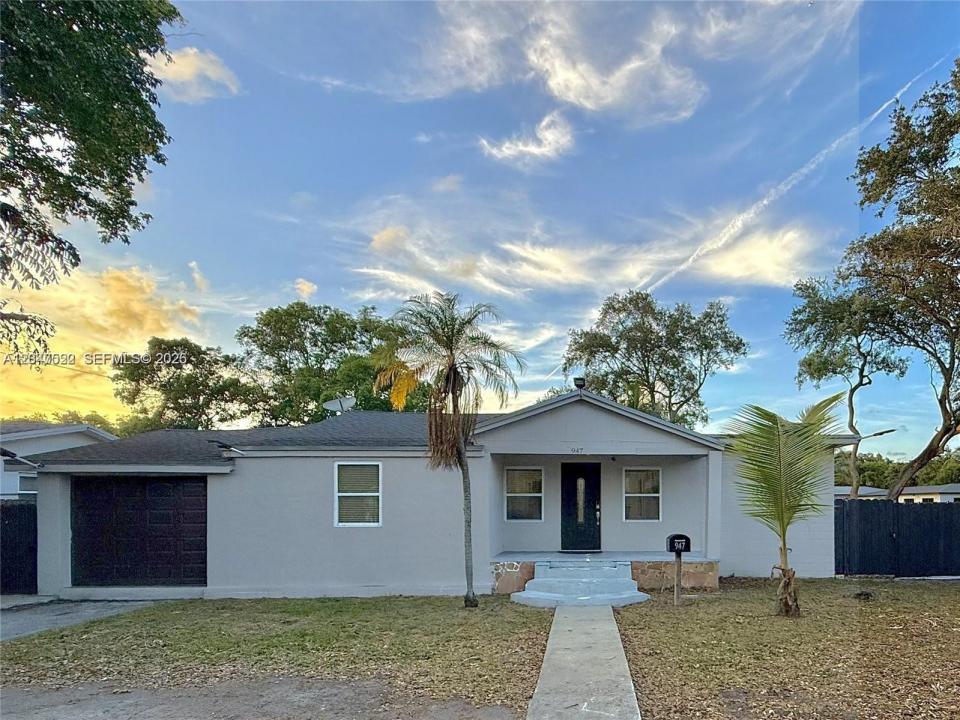947 NE 149th st 0, Miami, Floride 33161, États-Unis