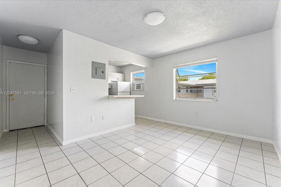 3255 W Flagler St 1-20, Miami, Florida 33135, USA