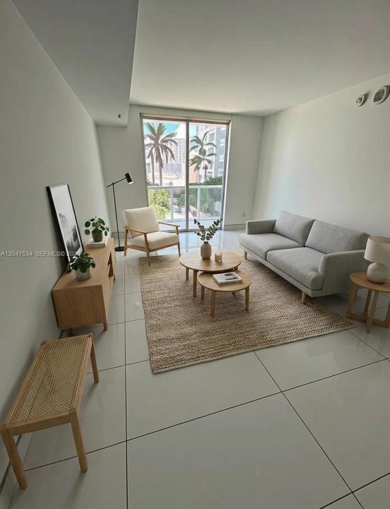 244 Biscayne Blvd 1009, Miami, Floride 33132, États-Unis