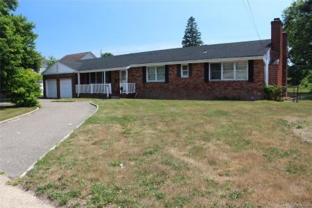 924 Fulton Street, Oyster Bay, New York 11735, États-Unis