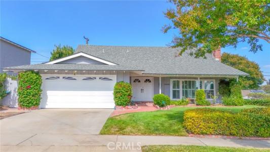 La Serna, La Mirada, California 90638, Stati Uniti