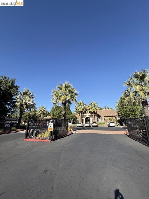 Walerga RD, Antelope, California 95843, Estados Unidos