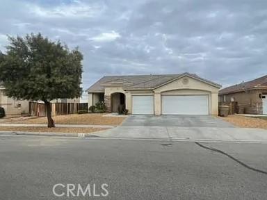Honeysuckle, Hesperia, 加利福尼亚州 92344, 美国