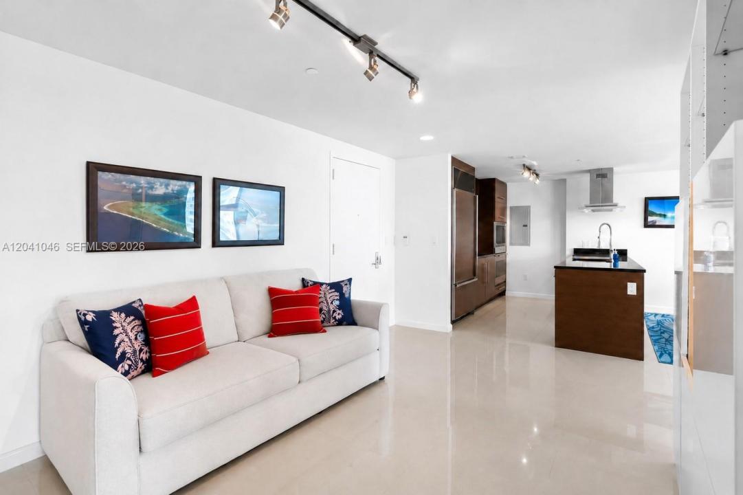 495 Brickell Ave BAY807, Miami, Floride 33131, États-Unis