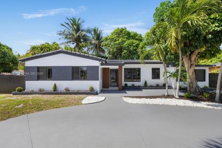 770 NE 160th St, Miami, Florida 33162, USA