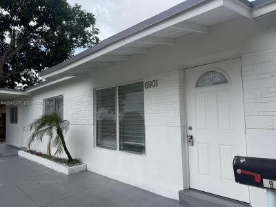 6901 Thomas St, Hollywood, Florida 33024, USA