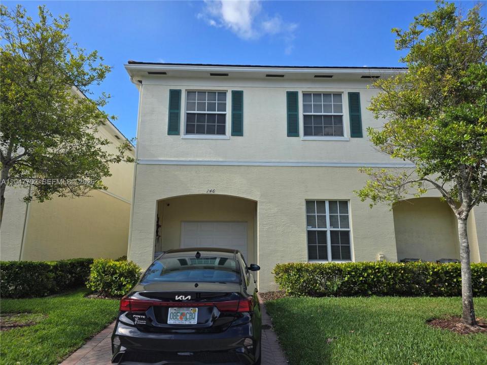 146 SW 7th Ct, Pompano Beach, Florida 33060