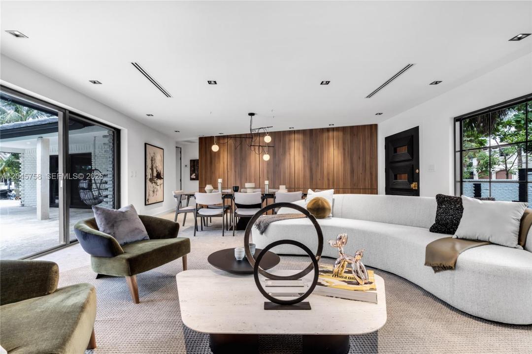 2500 Bayview Dr, Fort Lauderdale, Florida 33305, Stati Uniti