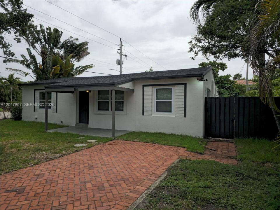 1141 SW 8th Ter, Fort Lauderdale, Florida 33315