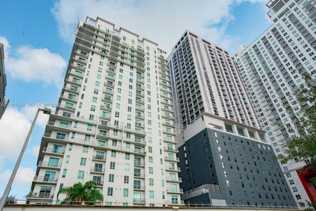 234 NE 3rd St 1404, Miami, Florida 33132, Stati Uniti