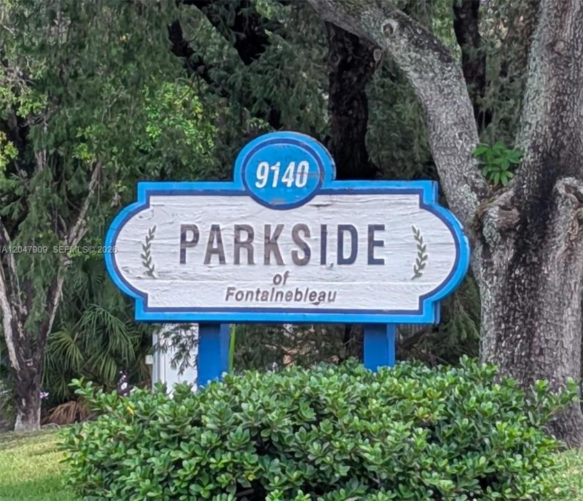 9140 Fontainebleau Blvd 504, Miami, Floride 33172, États-Unis