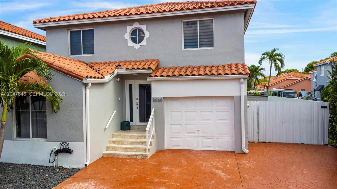 8668 NW 2nd Ter, Miami, Florida 33126, USA