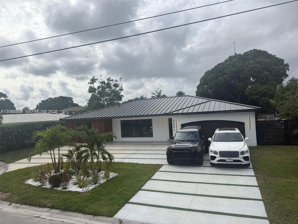 5561 NE 28th Ave, Fort Lauderdale, Florida 33308, Stati Uniti