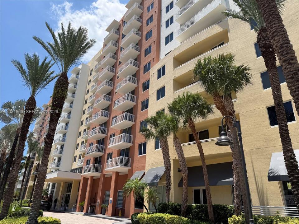 18800 NE 29th Ave 405, Aventura, Florida 33180, Stati Uniti