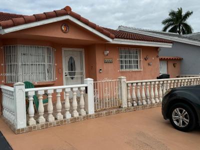 8805 NW 113th St, Hialeah Gardens, Florida 33018, Stati Uniti