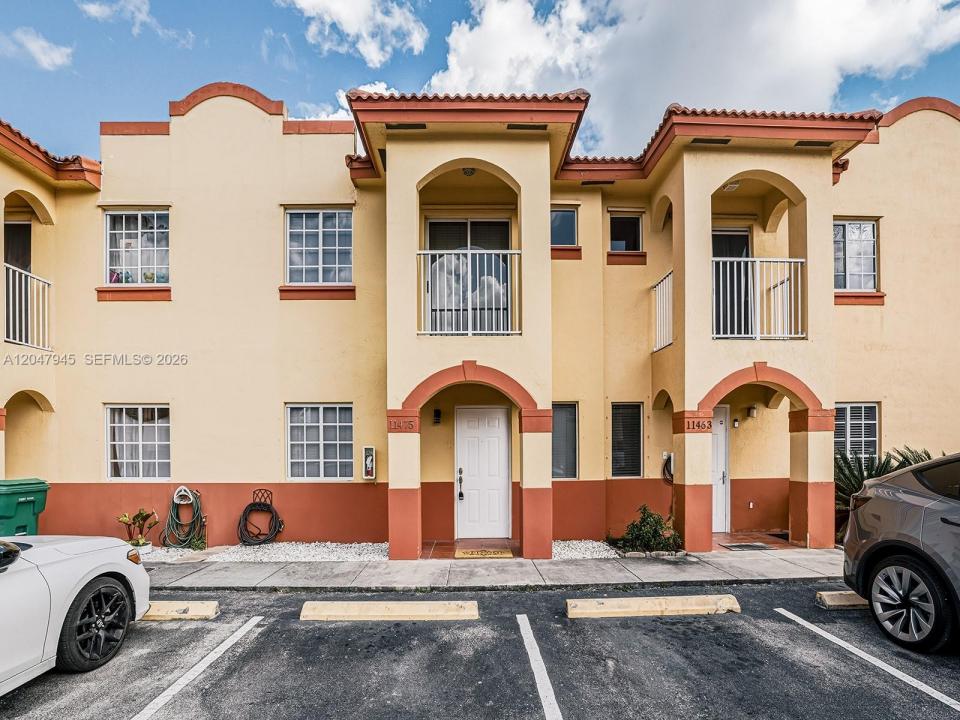 11475 NW 94th Pl 3, Hialeah Gardens, Florida 33018, Stati Uniti