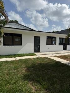 2530 NW 14th Ct, Fort Lauderdale, Florida 33311, USA
