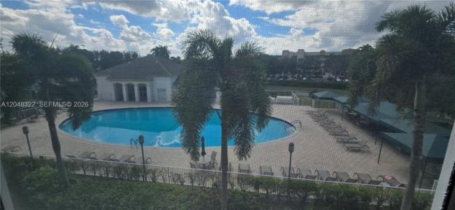 7775 Southampton Ter 305, Tamarac, Florida 33321, USA