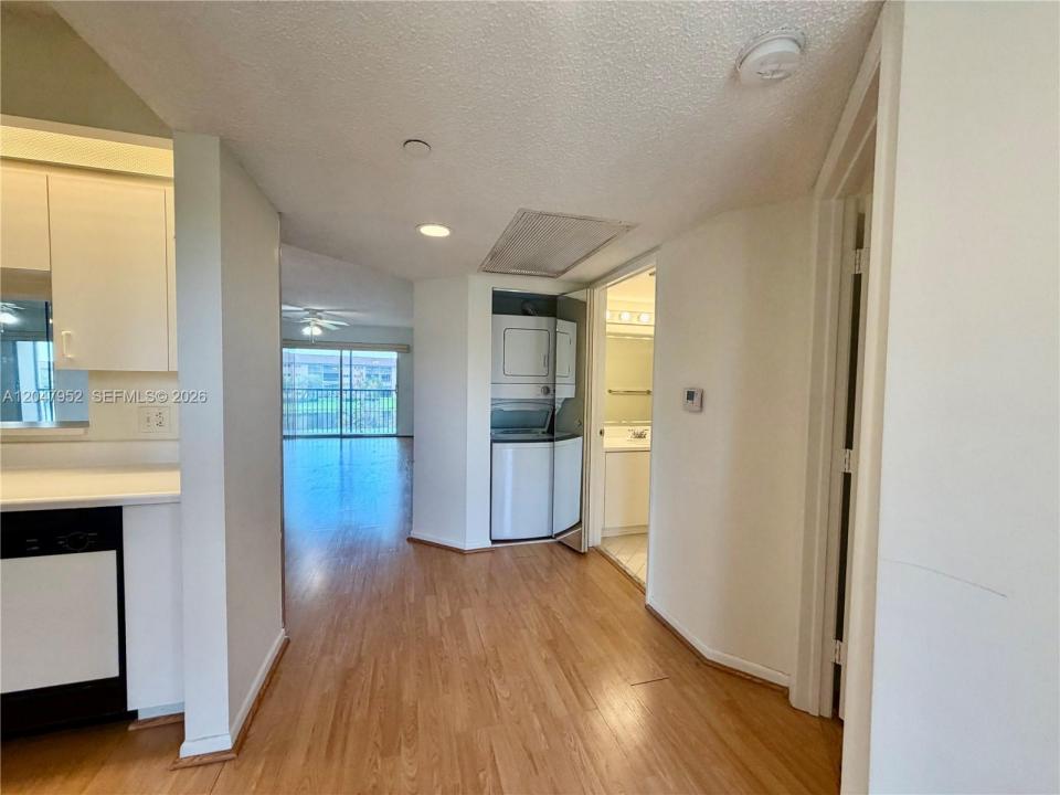 1351 SW 141st Ave 308G, Pembroke Pines, Floride 33027, États-Unis