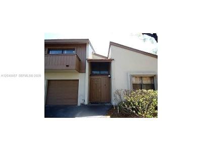 11361 SW 109th Rd 58D, Miami, Florida 33176, USA