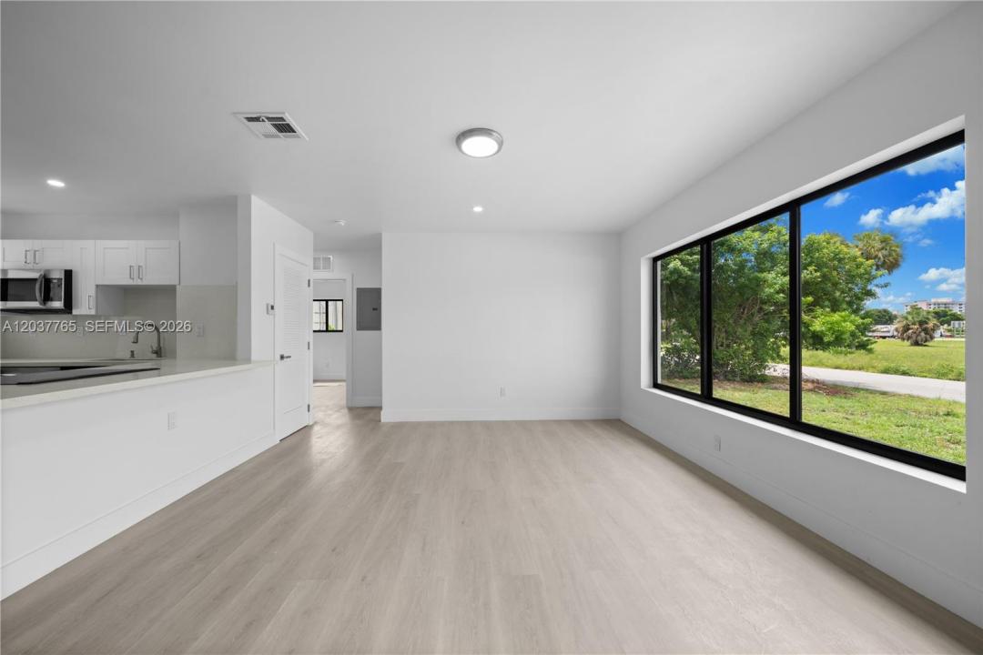 2983 NW 1st St, Pompano Beach, Floride 33069, États-Unis