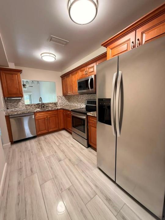 4182 S Pine Island Rd, Davie, Florida 33328, Stati Uniti