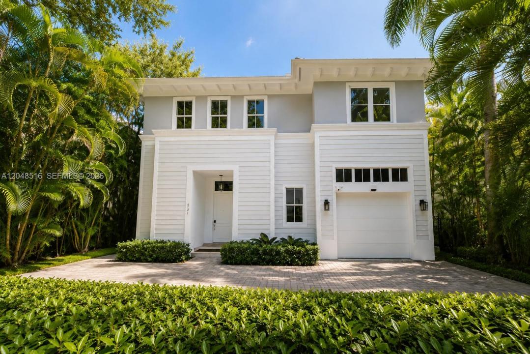 4724 SW 72nd ST, Miami, Florida 33143, USA