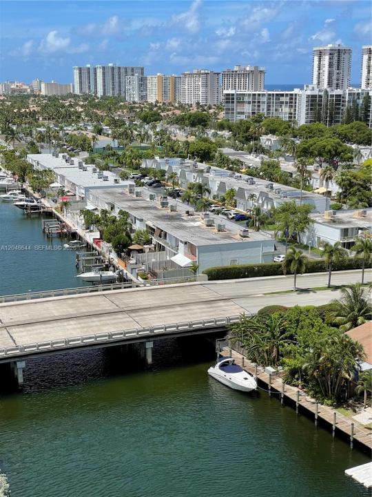 2500 PARKVIEW DR 1405, Hallandale Beach, Florida 33009, USA