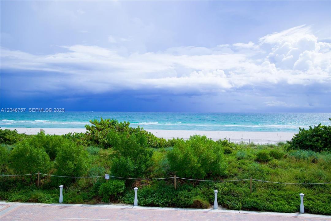 5601 Collins Ave 1614, Miami Beach, Florida 33140, USA